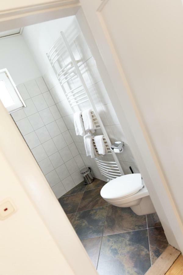 Hus Lintje Apartment เอาริคช์ ภายนอก รูปภาพ